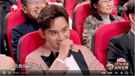 同样都是男演员，手的差距怎么就这么大呢？