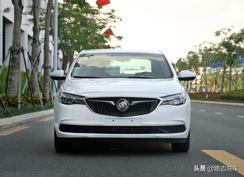 买了别克英朗1.0T，不如想象中完美，简单分享提车价格和用车感受