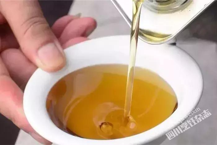 什么辣椒油熬红油最好,蔡大厨红油辣椒油的正宗做法