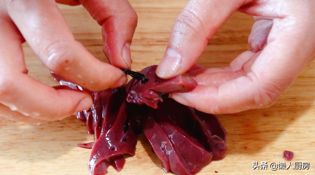 炸鸡肝几分钟好吃,炸鸡肝放什么调料好吃