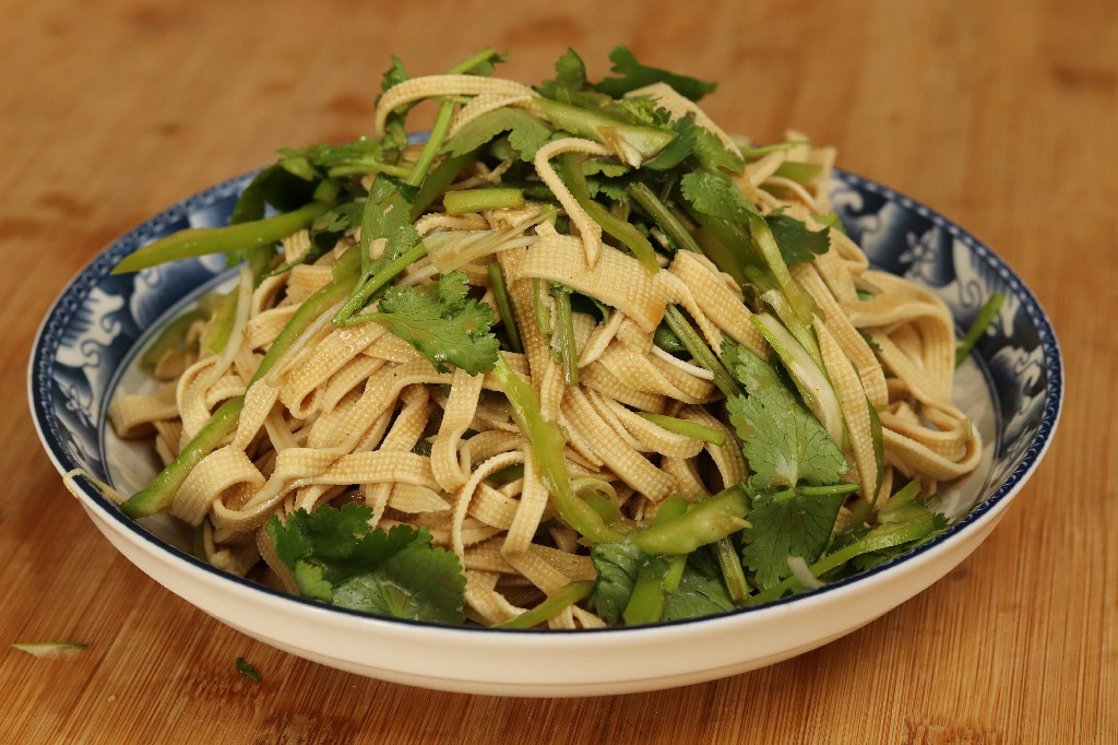 豆腐皮不放辣怎么炒才好吃家常菜,豆腐皮不要蘸料怎么做