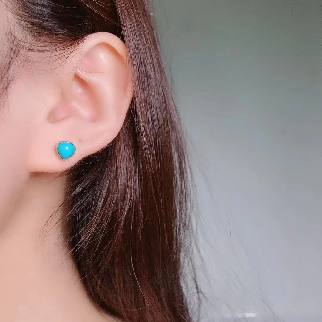 女人一定有一套首饰盒,女人的黄金首饰有哪些