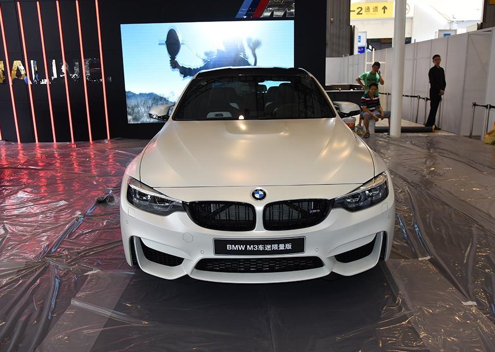 搭v8自吸动力硬刚宝马m3,3.0t涡轮增压百公里加速5.8秒