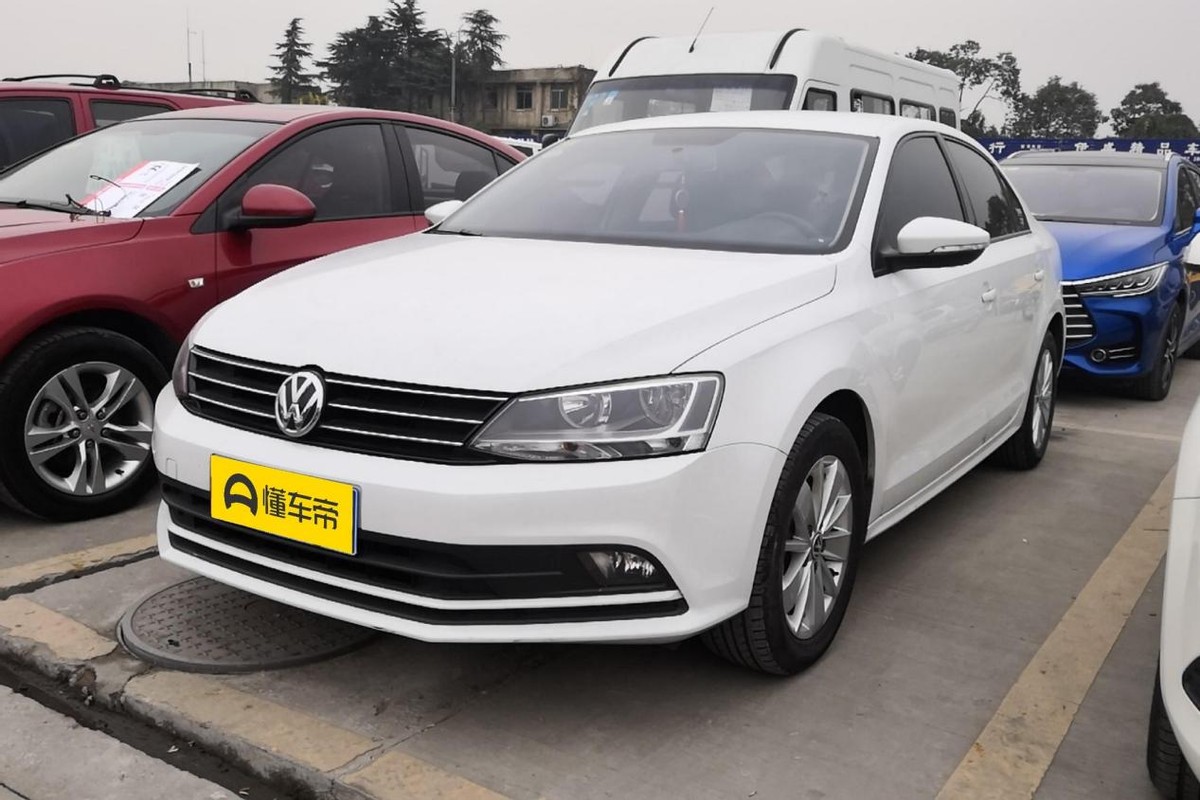 大众速腾方向盘自动锁死怎么解除,速腾方向盘锁死怎么办