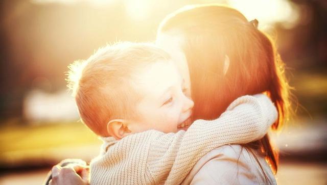 心理学怎么解释对小孩的恶意,心理学解释孩子的自卑