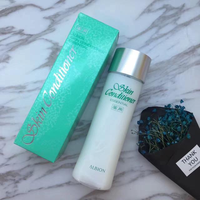 换护肤品过敏后用什么修复敏感,敏感肌为啥一用护肤品脸部就发红