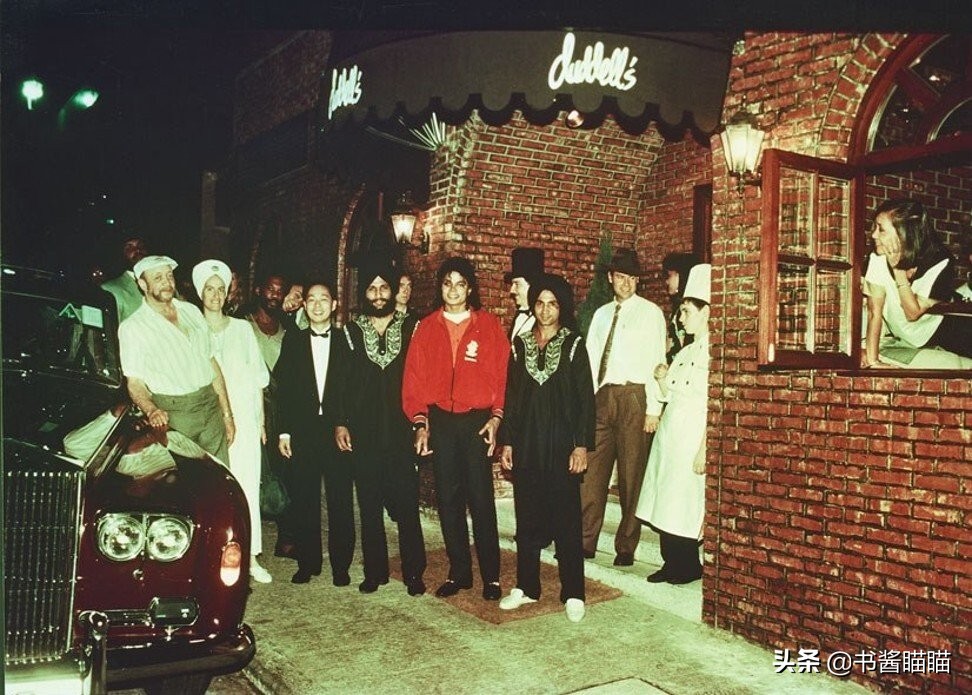 迈克尔杰克逊幼年到中年过程,30年前迈克尔杰克逊