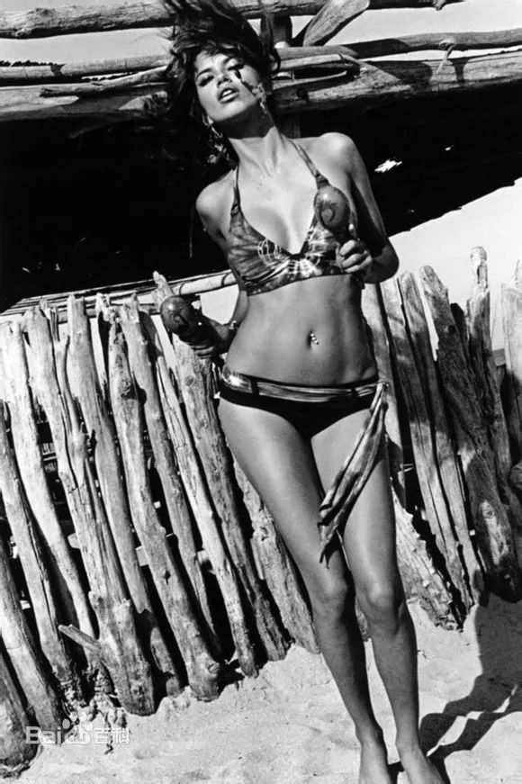 利马超模近期走秀身材,超模利马走台