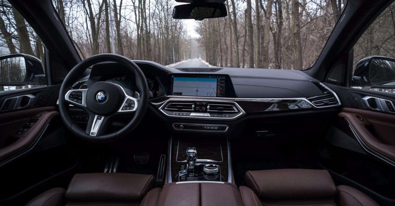 试驾国产宝马x53.0t跑高速,海外宝马x5柴油版冷启动