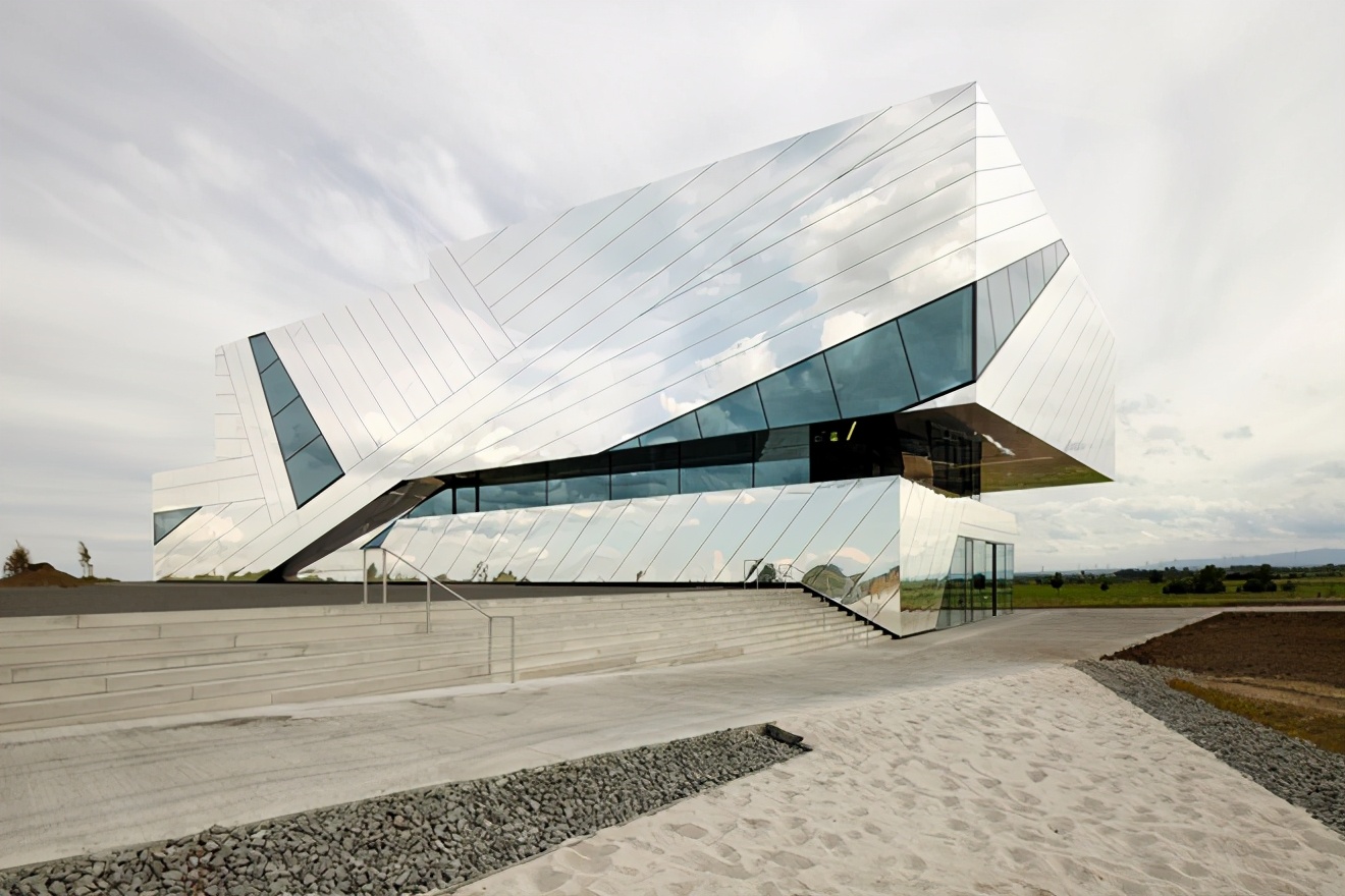 镜面铝板安装实际效果,镜面铝板用在哪里