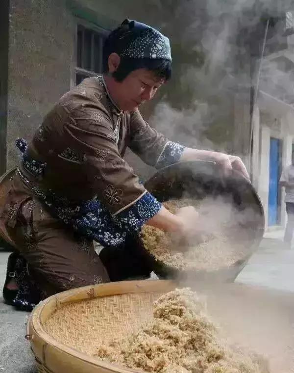 客家娘酒酿造技艺,客家娘酒梅州非遗传承