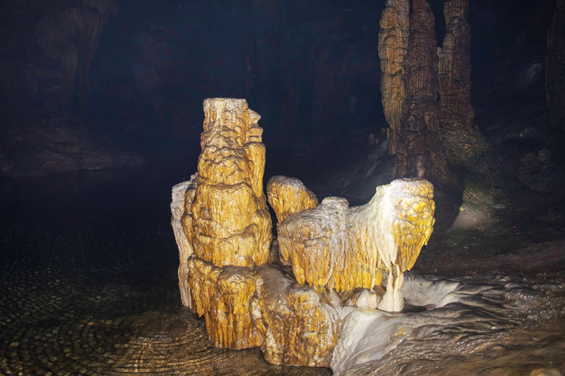 贝爷荔波荒野求生照片,跟着贝尔去旅行荔波