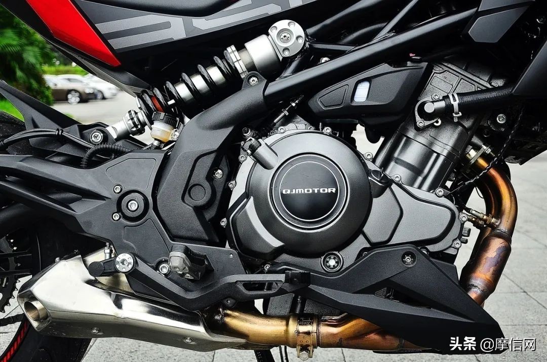 武装到牙齿的越野摩托,武装到牙齿的江铃驭胜s350