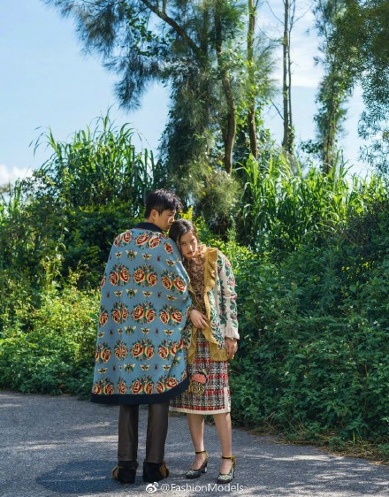 金大川雎晓雯婚后首同框,雎晓雯与金大川举办婚礼事件