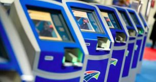 华人注意：这些细节可能会让你的护照失效！出入境均受影响