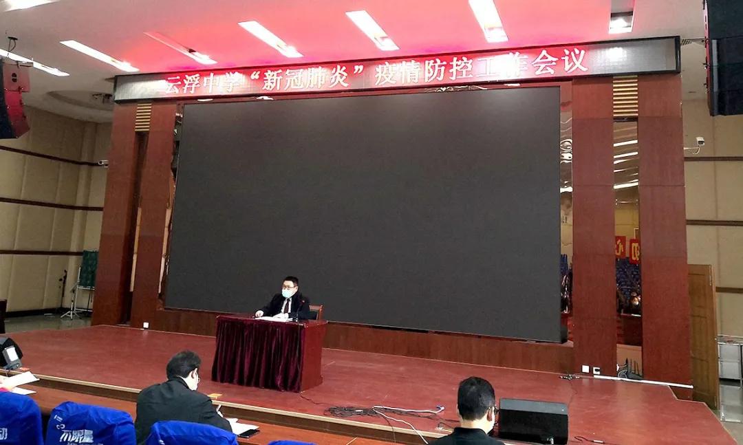 战疫时刻勇担当彰显中国力量,战疫中践初心挺身而出显担当