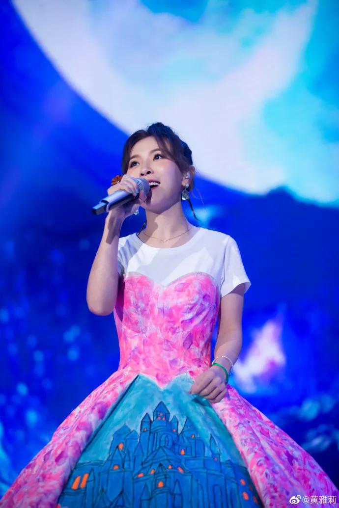 黄雅莉真实生活,黄雅莉的生活值不值得羡慕