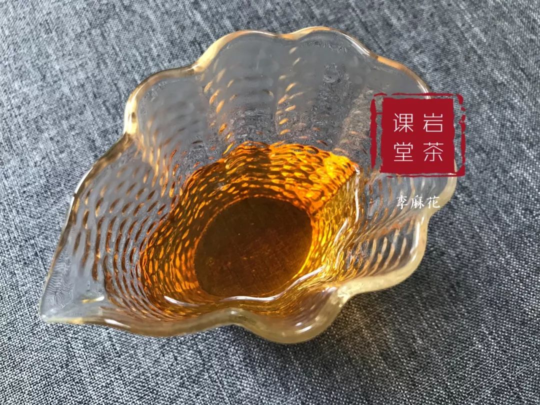 武夷岩茶大红袍水仙肉桂的区别,武夷岩茶水仙肉桂大红袍的区别