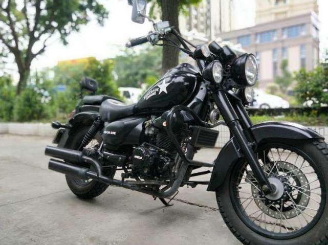 摩旅必备的太子!不足万元,配电喷水冷+700km续航能力