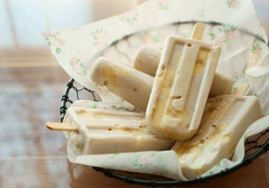 软冰淇淋粉做冰淇淋不用冰淇淋机,自制冰淇淋实现冰淇淋自由