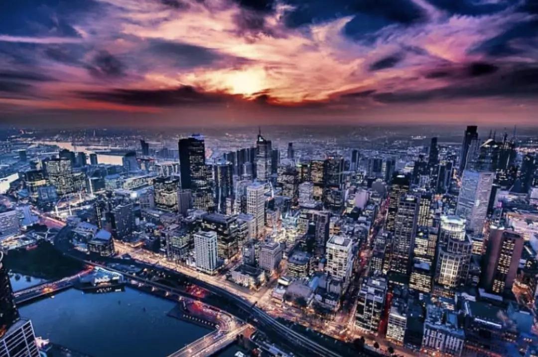 同等收入国内与国外生活对比,国内生活好还是在澳洲生活好