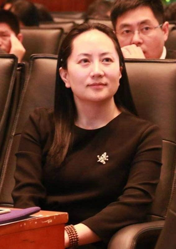 孟晚舟留守儿童视频,2岁女孩成留守儿童