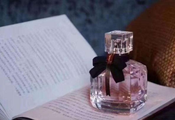 圣罗兰反转巴黎香水30ml和50ml对比,圣罗兰香水反转巴黎真假辨别