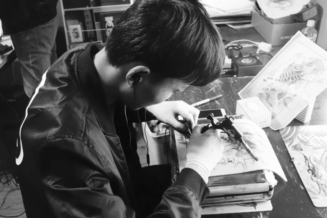 如何从零基础学纹身,纹身零基础入门知识