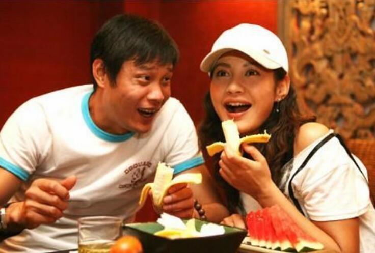 世界首富离婚身价缩水460亿美元,世界首富离婚后的婚姻