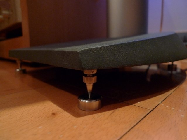 音响初烧也要有HIEND精神，马兰士宝华银线脚垫扩散板统统拿来用