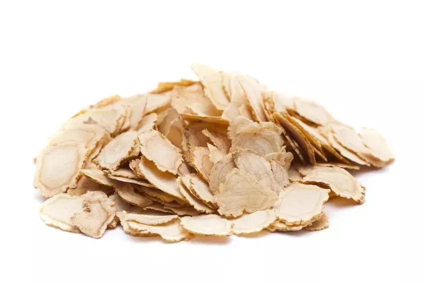 家里的小药箱需要备什么药,家里药箱常备什么药