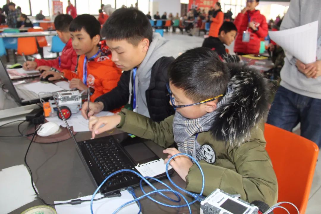 “五位一体”：筑梦教育，引领发展——河南省义马市教体局的转型突围速写