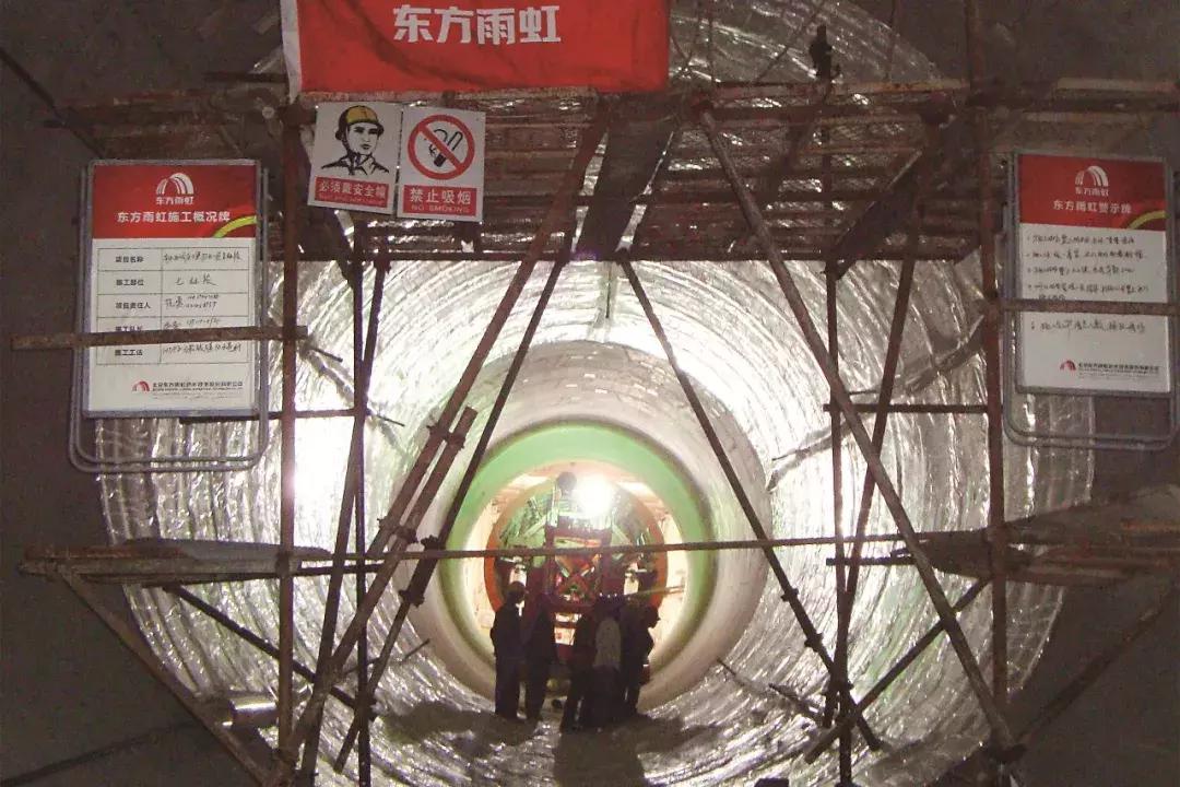 东方雨虹彩色超柔,东方雨虹典雅灰效果图