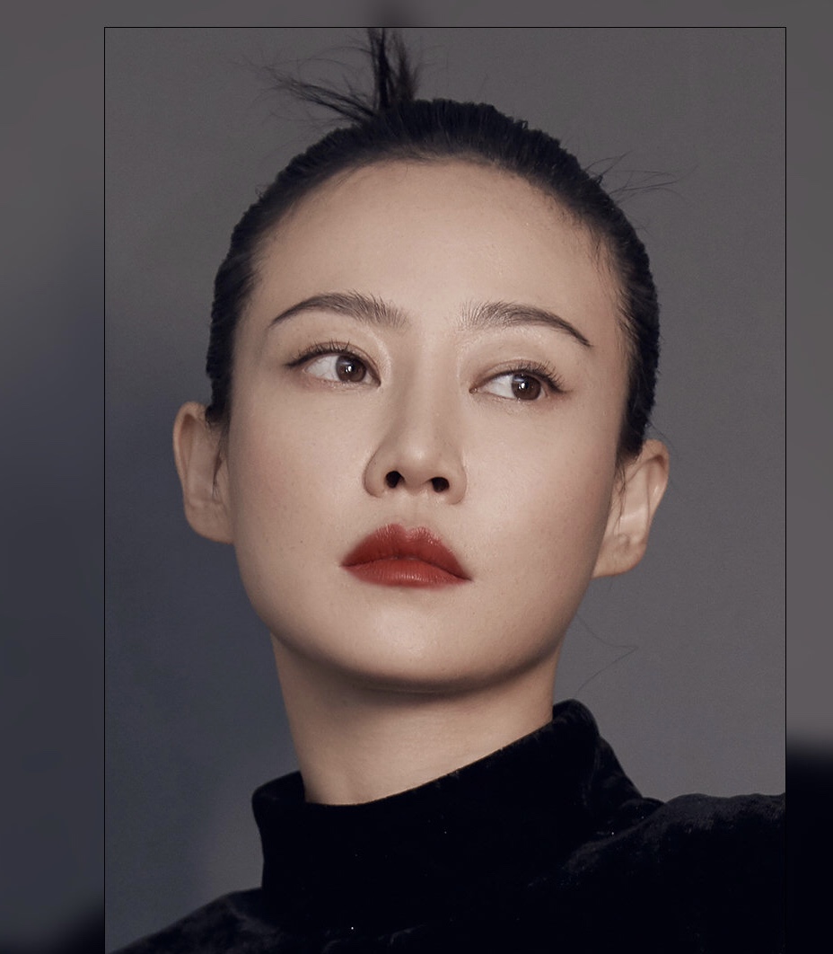 女士涂口红的正确方式,女人涂口红的时候千万不要打扰