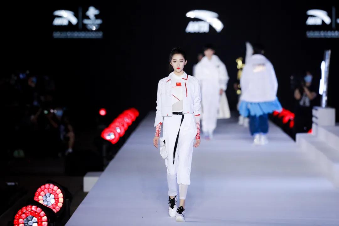 一千八百个县城突围，唯有它的经验被点名，二三线市县长都应看看