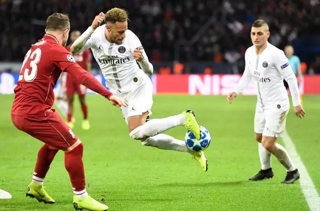 简单又好学的起球技巧,15秒教你学会花式起球