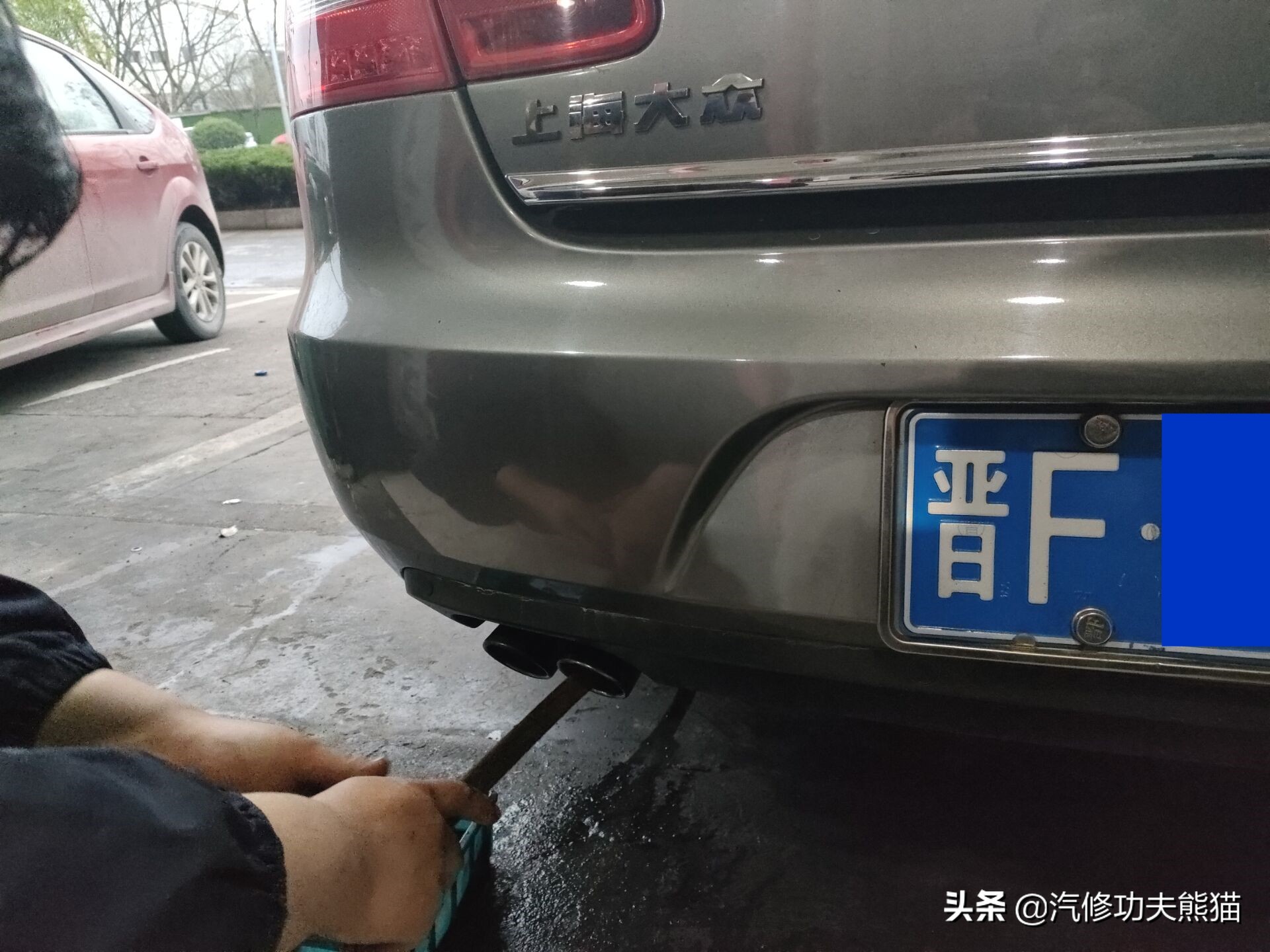 斯柯达昊锐烧机油维修视频,大众斯柯达昊锐1.8t烧机油