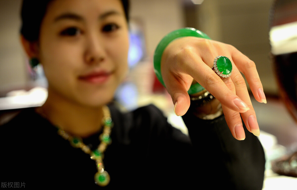 淘宝直播间买翡翠原石多久能退货,直播平台购买翡翠原石退货退款