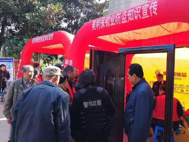 在产品定位上，美利保的成长之路太坎坷