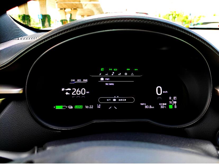 晓敏试驾丰田,晓敏试车