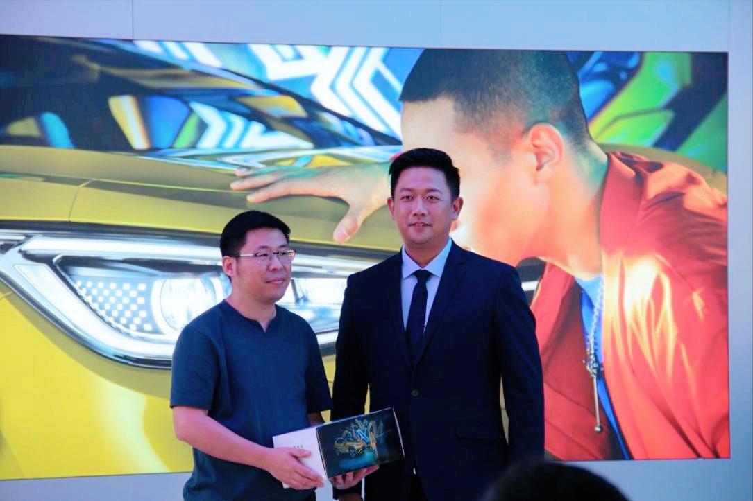 上海协通-长风大悦城ID.StoreX旗舰店盛大开业