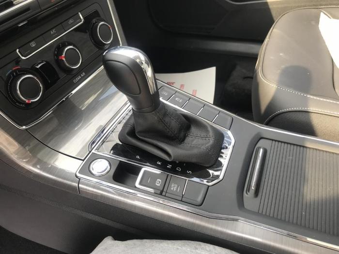 帕萨特政采版值得购买吗,帕萨特政采版的优点和缺点