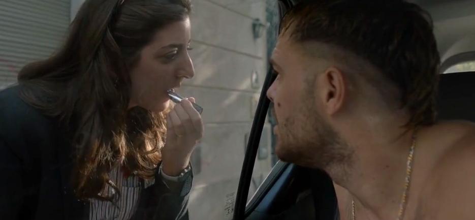 密室电影《4X4》：车主“钓鱼”偷车贼，一辆汽车变成了囚笼