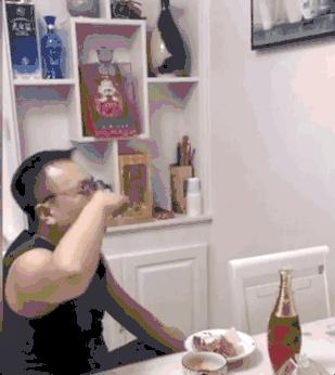 宅家无聊自娱自乐想跳就跳就好,宅家无聊自娱自乐开心一刻