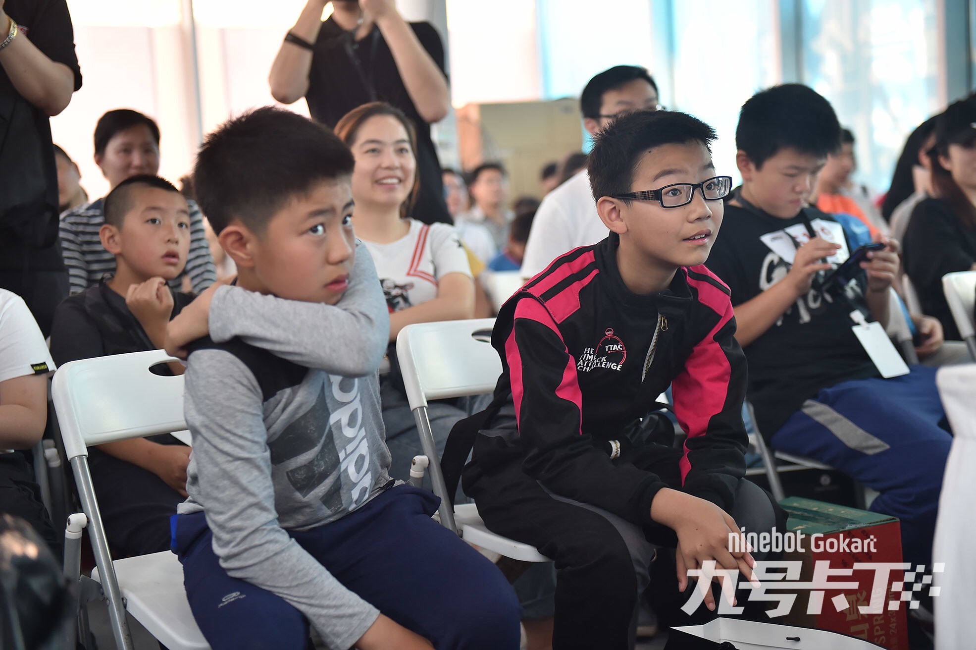 奔跑在CBD的九号卡丁车赛