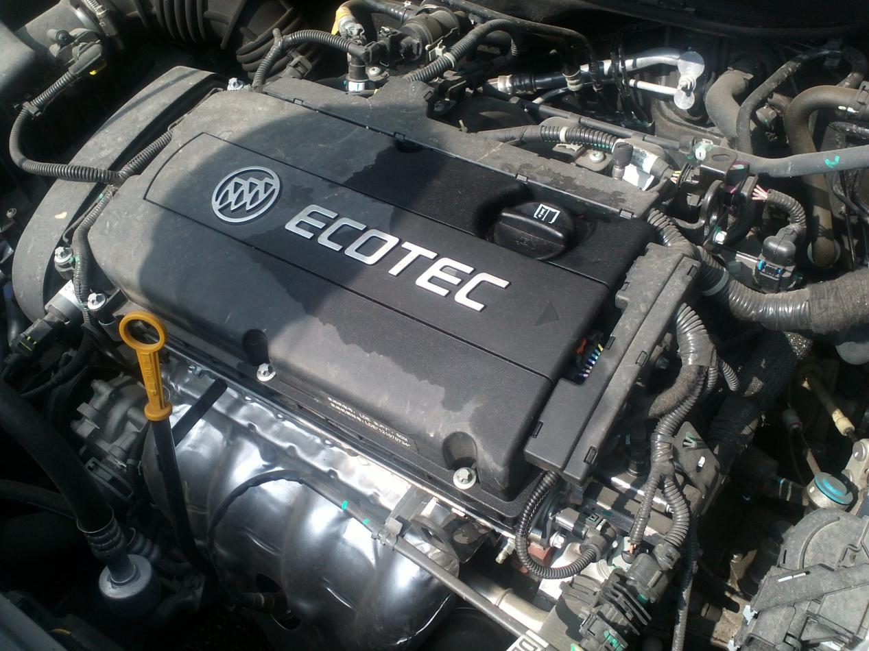 别克英朗电瓶突然没电是什么原因,电瓶突然没电3分钟教你启动汽车