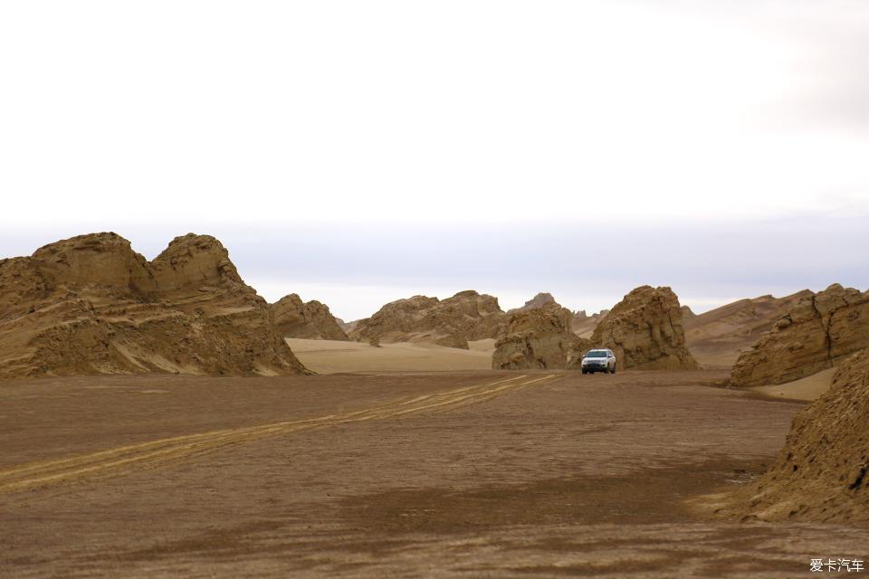 帕杰罗劲畅进藏自驾视频,帕杰罗劲畅西藏新疆自驾游