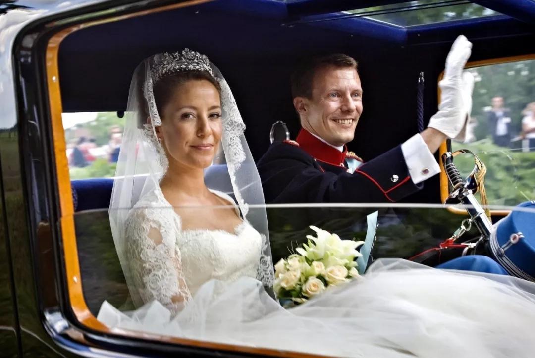 贵族学校学生的奢侈生活,贵族学校真实生活合集