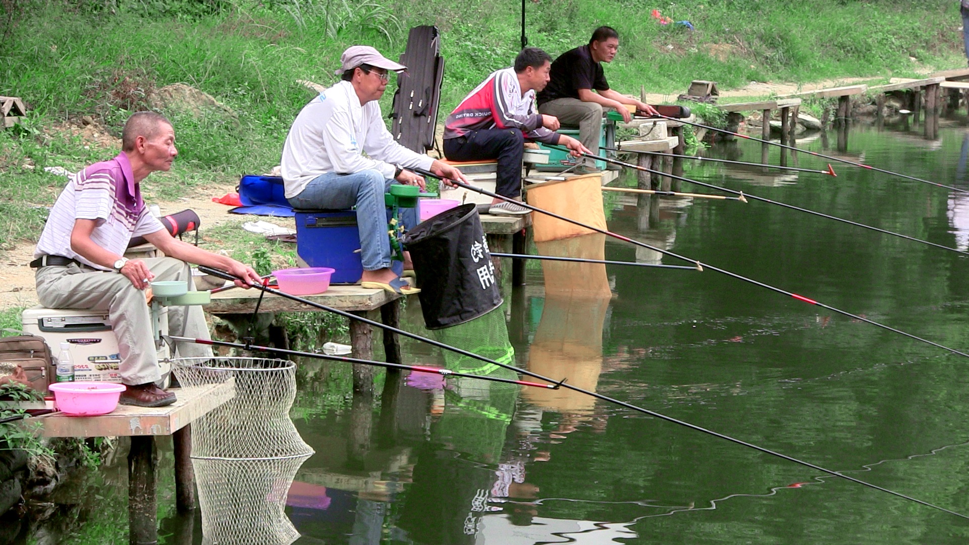 钓鱼实用简单装备大全,花鸟鱼虫钓鱼技巧