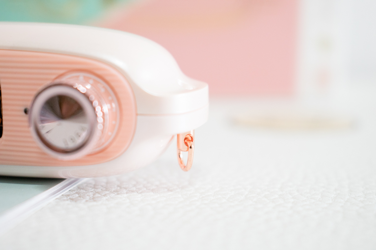 猫王又出新品收音机，小巧粉红ins风格，带上它打卡长沙网红店